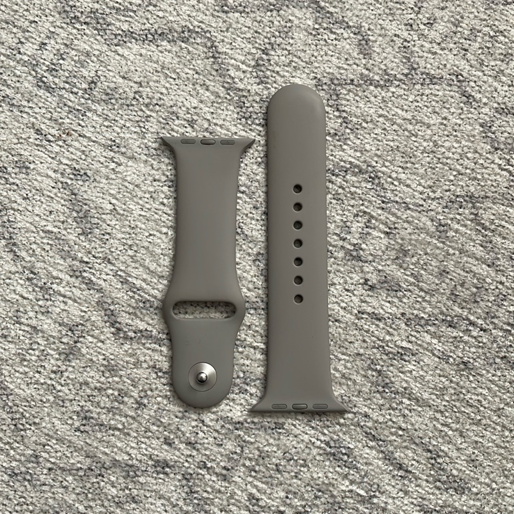 42mm S/M Apple brand watch band
